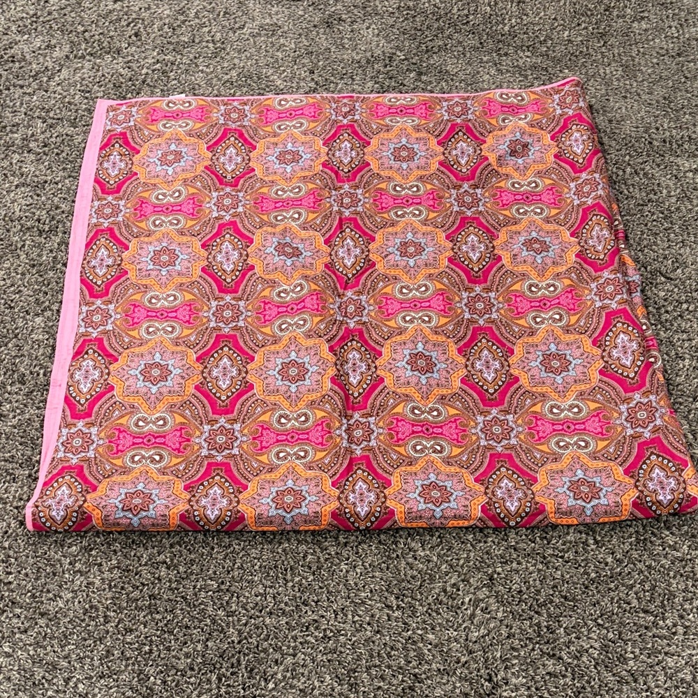 Vibrant Pink and Orange Patterned Blanket